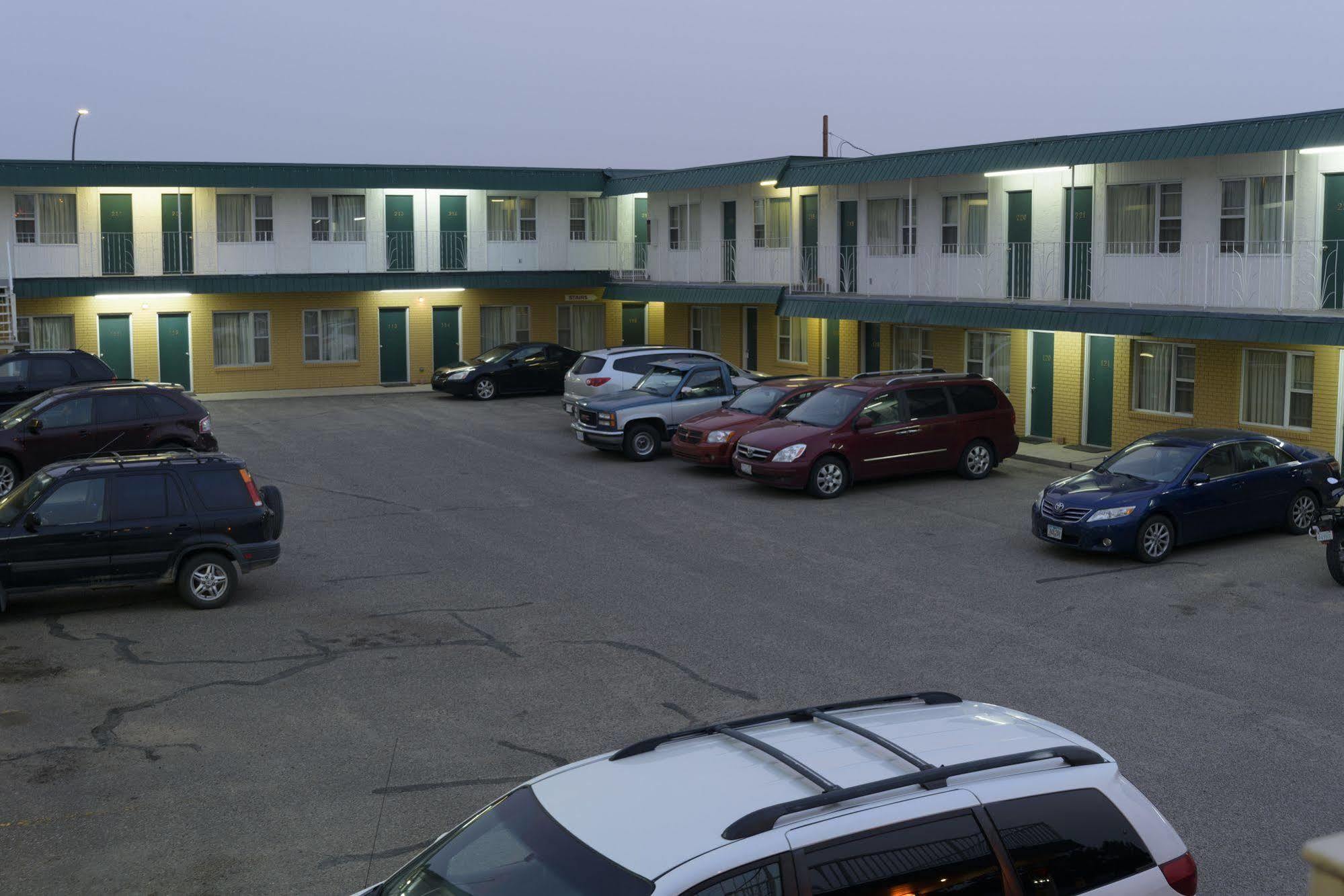 Sun-Dek Motel Medicine Hat Exterior foto